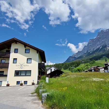 Tiroler Alpblick Appartements Ehrwald Ngoại thất bức ảnh