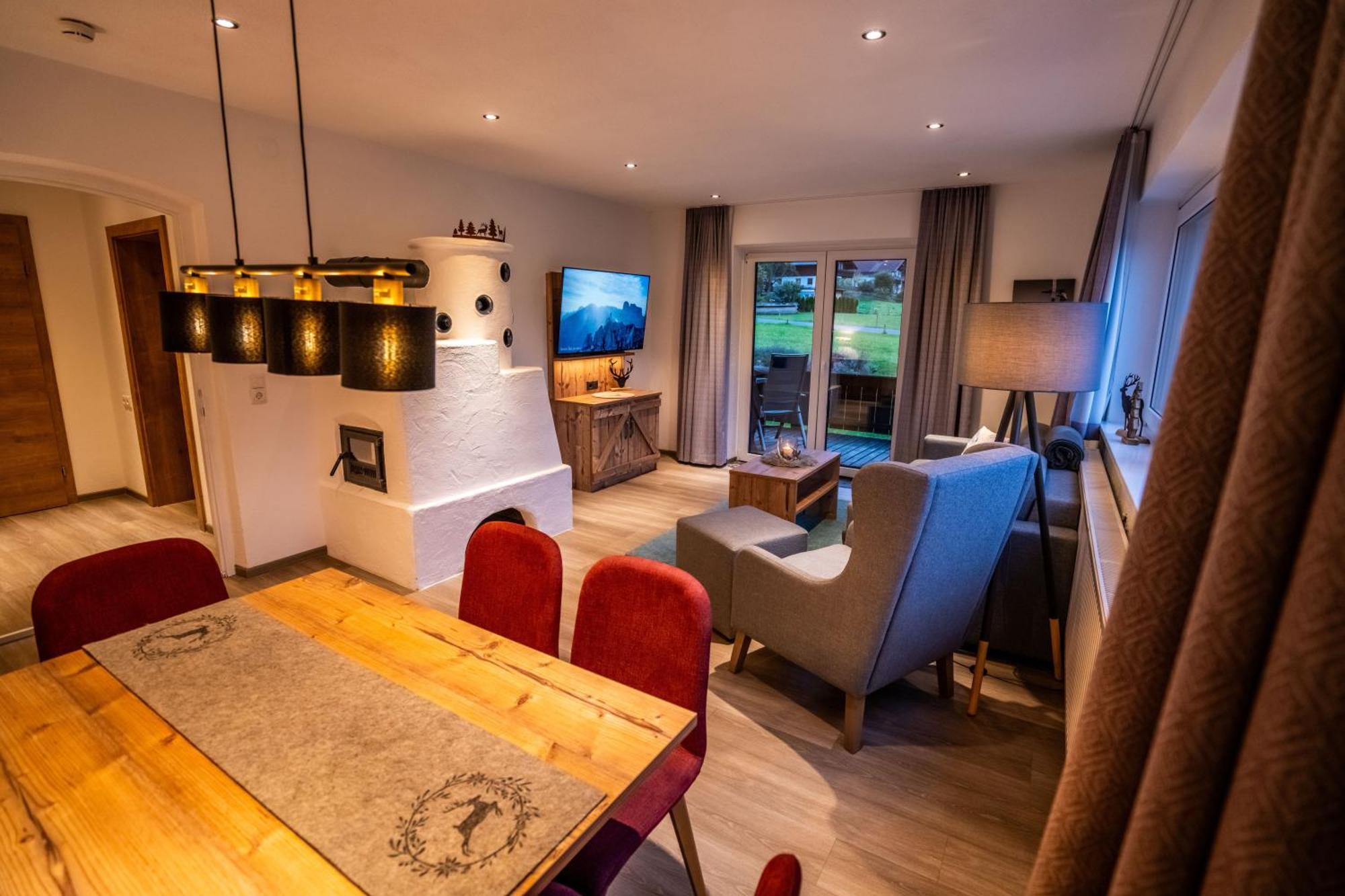 Tiroler Alpblick Appartements Ehrwald Ngoại thất bức ảnh