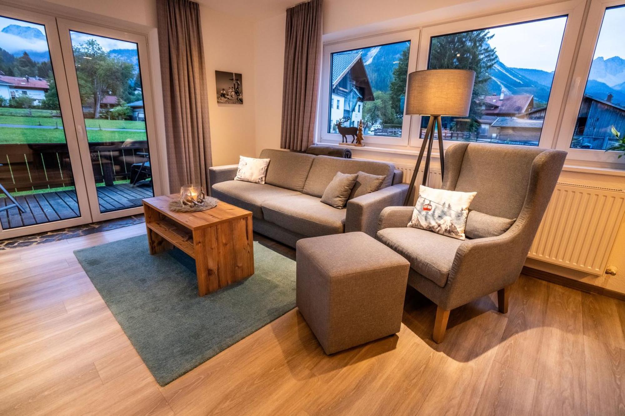Tiroler Alpblick Appartements Ehrwald Ngoại thất bức ảnh