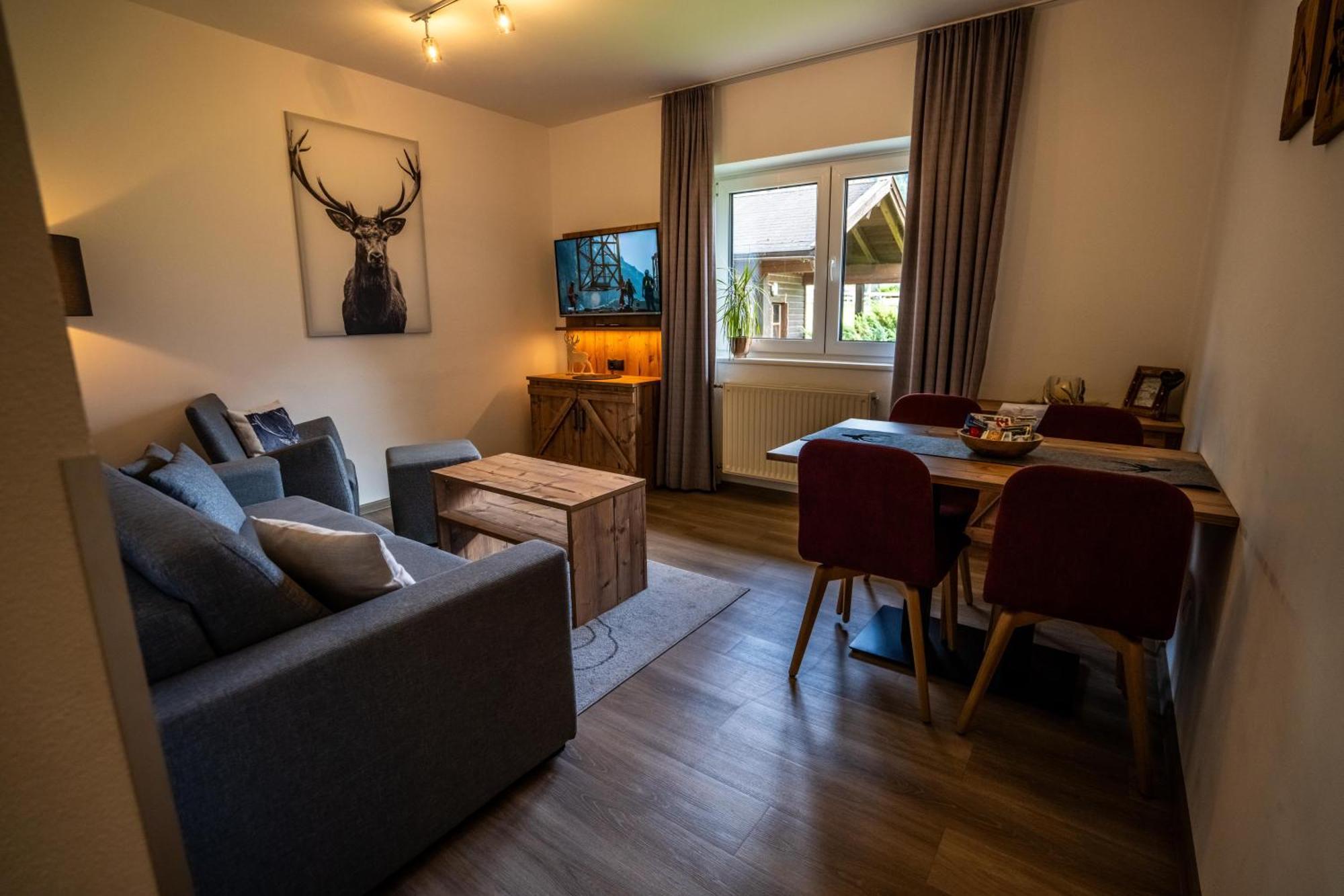 Tiroler Alpblick Appartements Ehrwald Ngoại thất bức ảnh