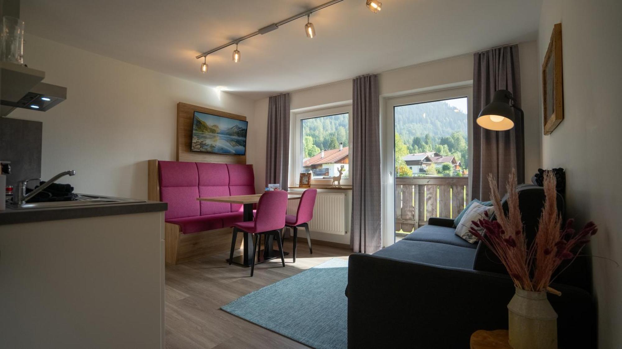 Tiroler Alpblick Appartements Ehrwald Ngoại thất bức ảnh